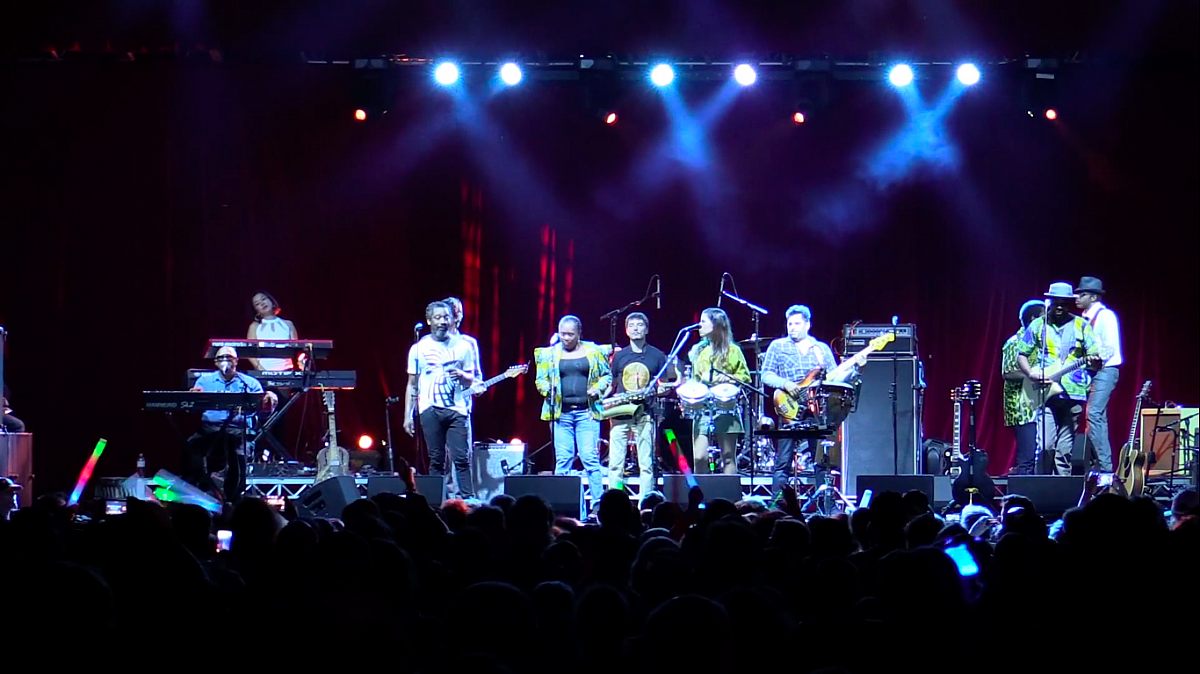 Ellis Hall the PFC Band Live in Byron Bay MEMBER EXCLUSIVE THUMBNAIL