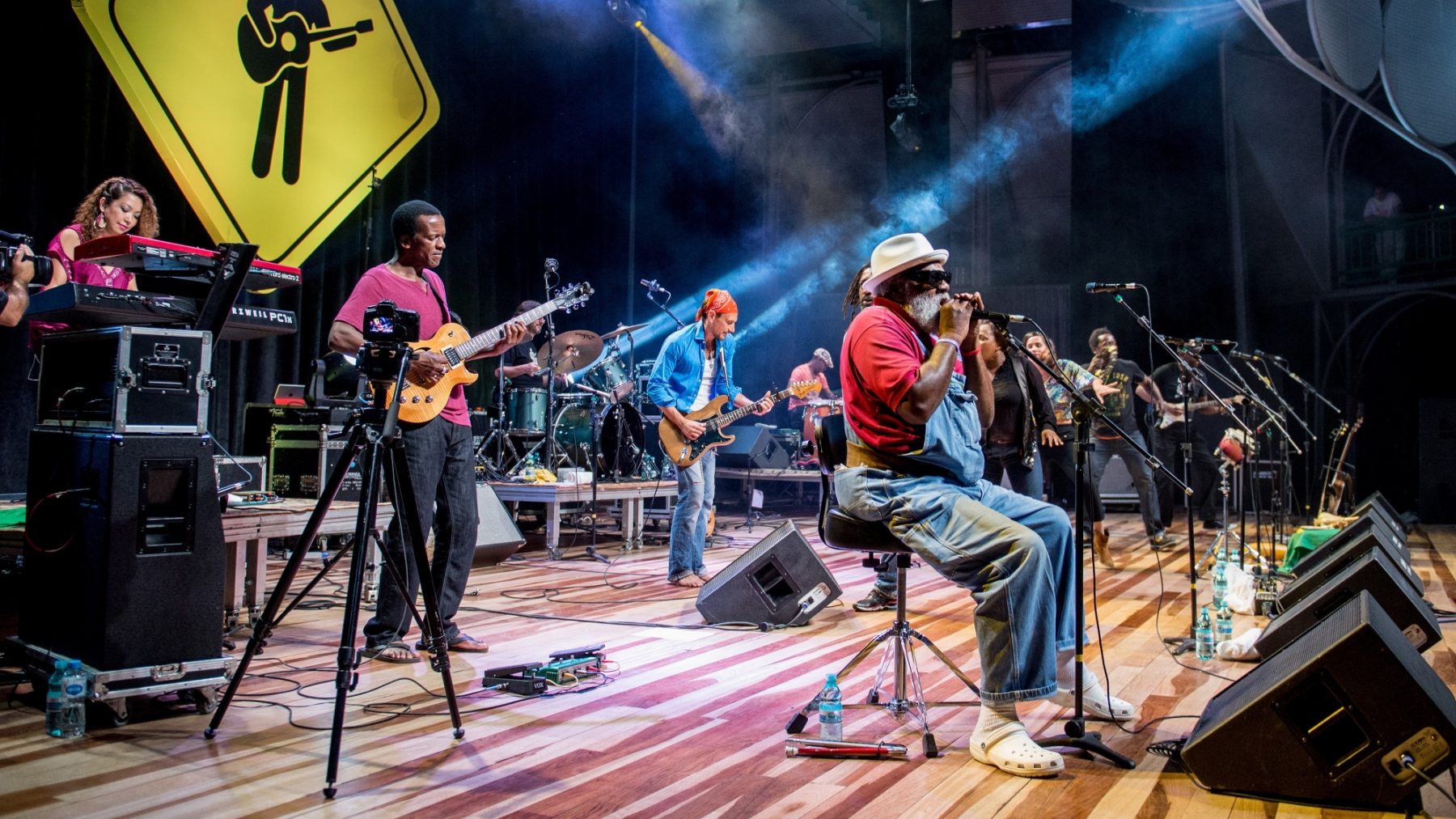 Get Up Stand Up pfc band live in brazil thumb