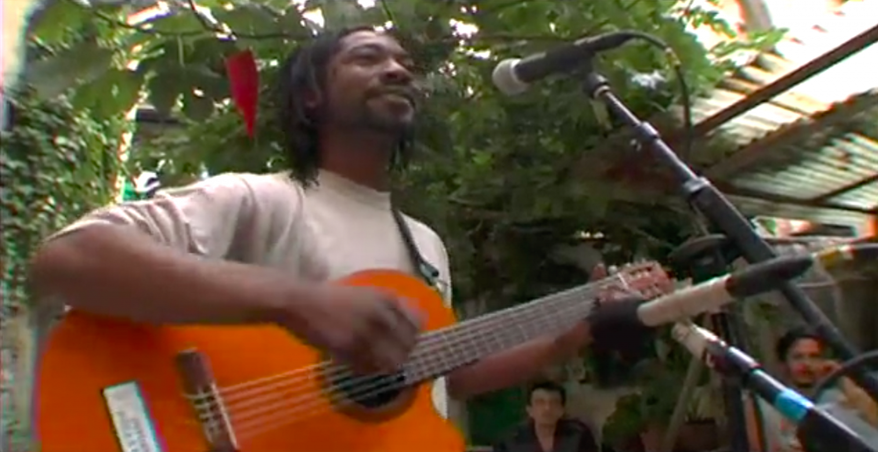 Dont beat Me Around The Bush Clarence Bekker LIVE OUTSIDE THUMBNAIL