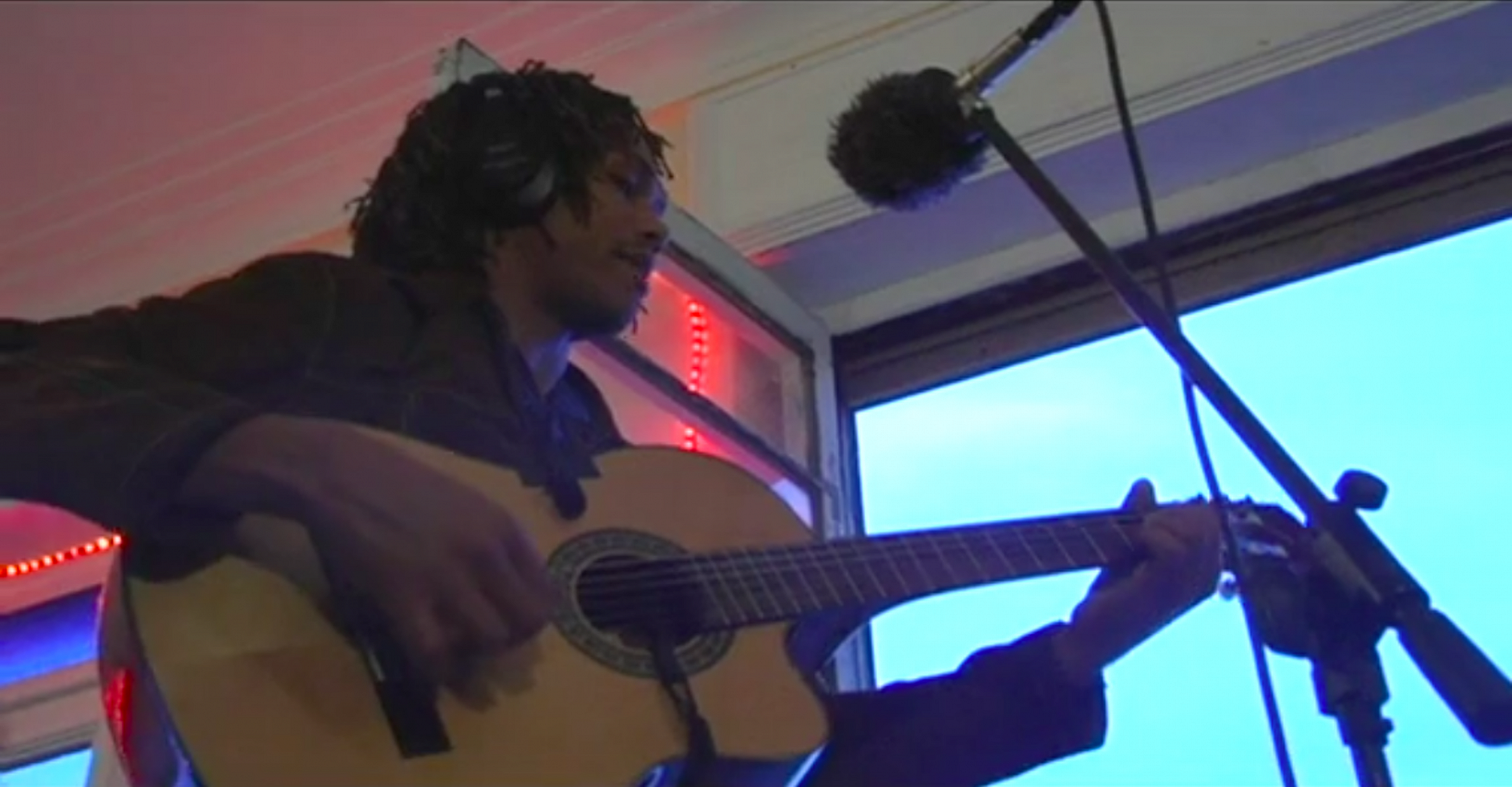 PEMBA LAKA LIVE OUTSIDE THUMBNAIL